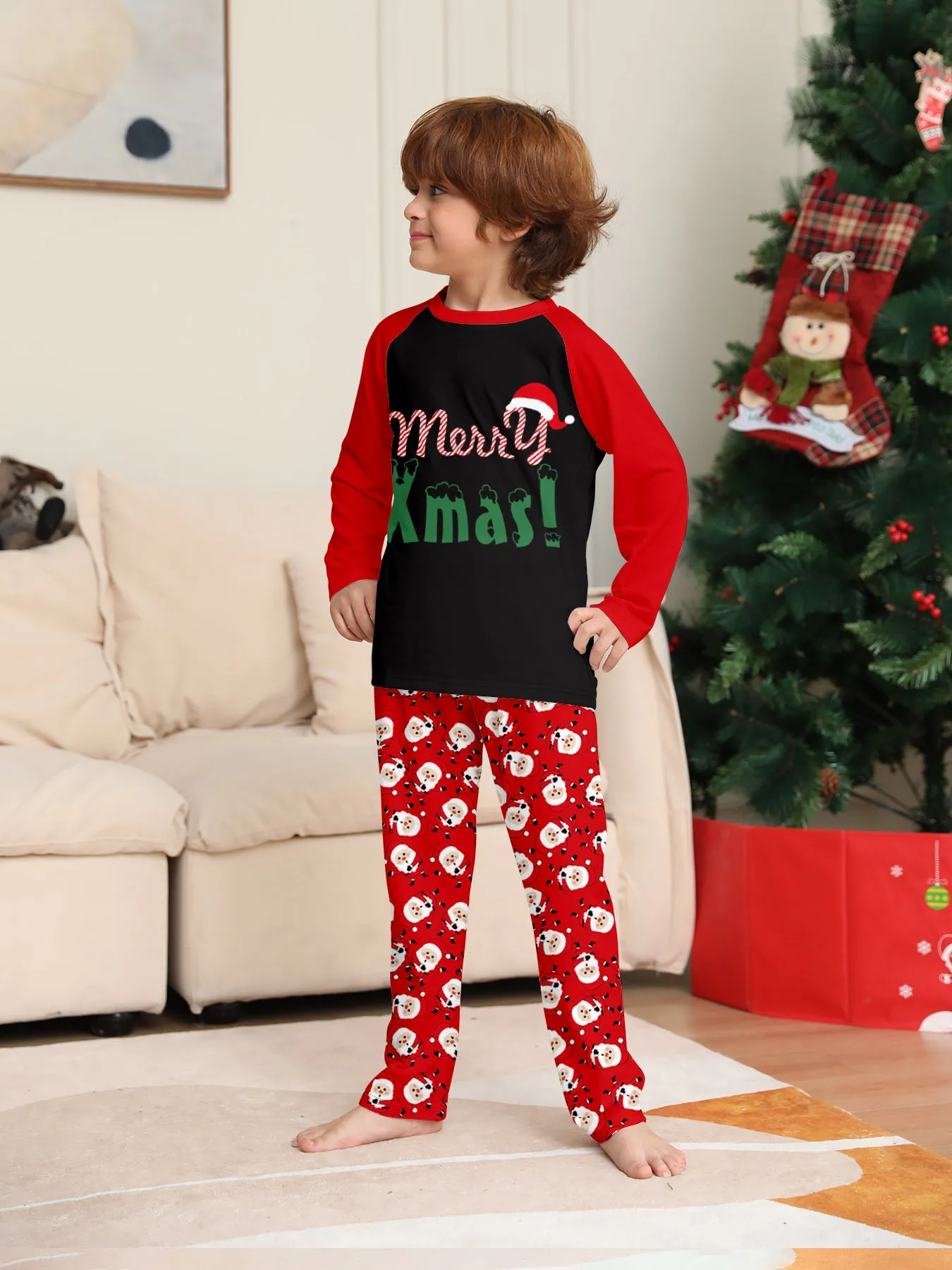 “Merry Xmas” Santa Claus Print Family Pajama Set