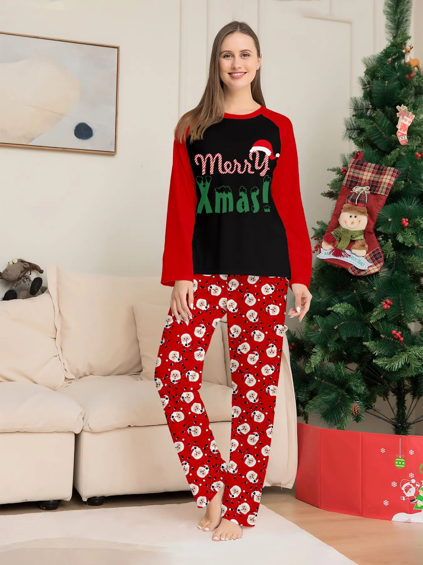 “Merry Xmas” Santa Claus Print Family Pajama Set