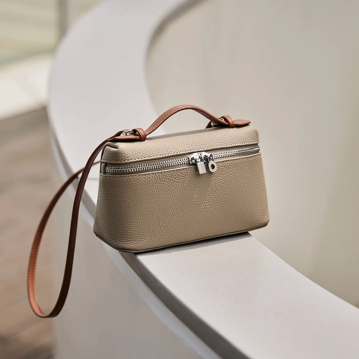 Shanghai Mini Leather Zipped Crossbody Bag